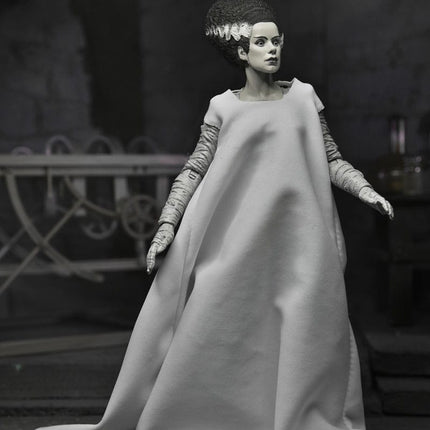 Bride of Frankenstein (Black & White) Universal Monsters Ultimate Action Figure NECA 04821 18 cm
